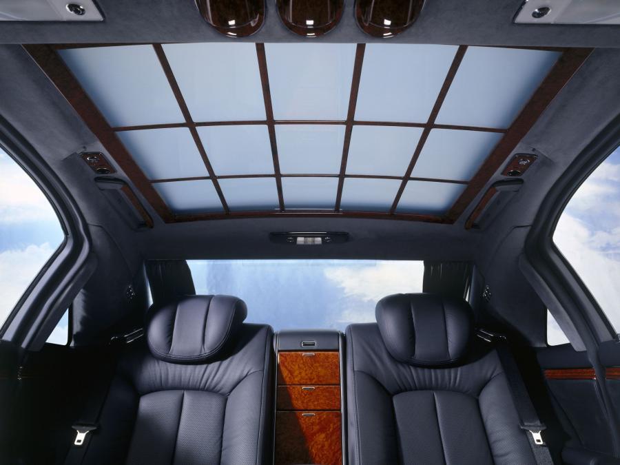 Интерьер Maybach 62 (V240) 2002 года  (фото 78 из 248)